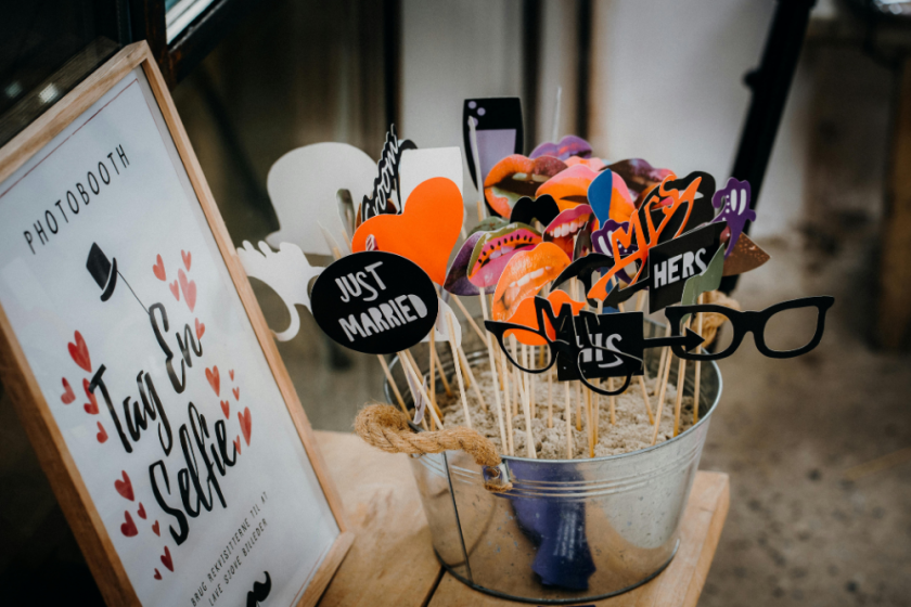 wedding photo booth props