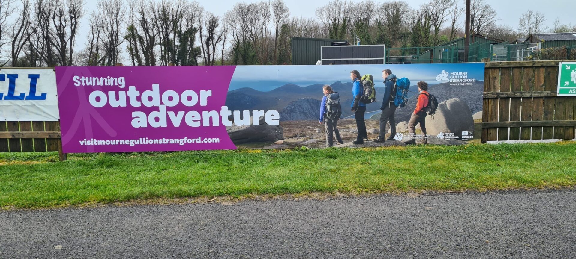 Downpatrick Racecourse Signage Installation